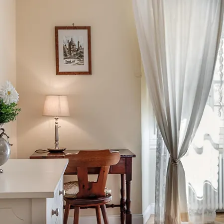 Apartment Flora - Sweet Dreams In Florence